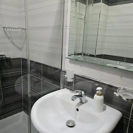 Olsen Bellavista Sarandë