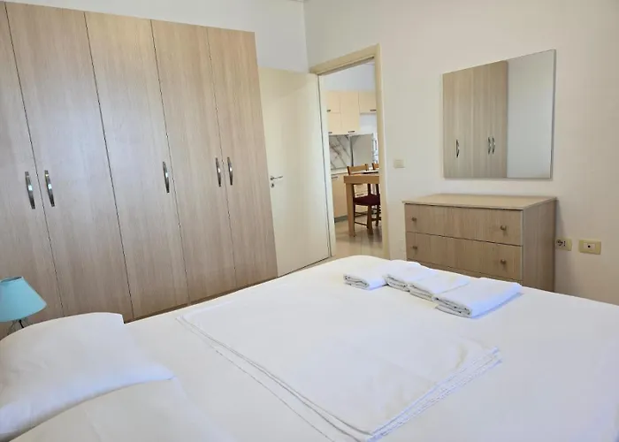 Olsen Bellavista Sarandë
